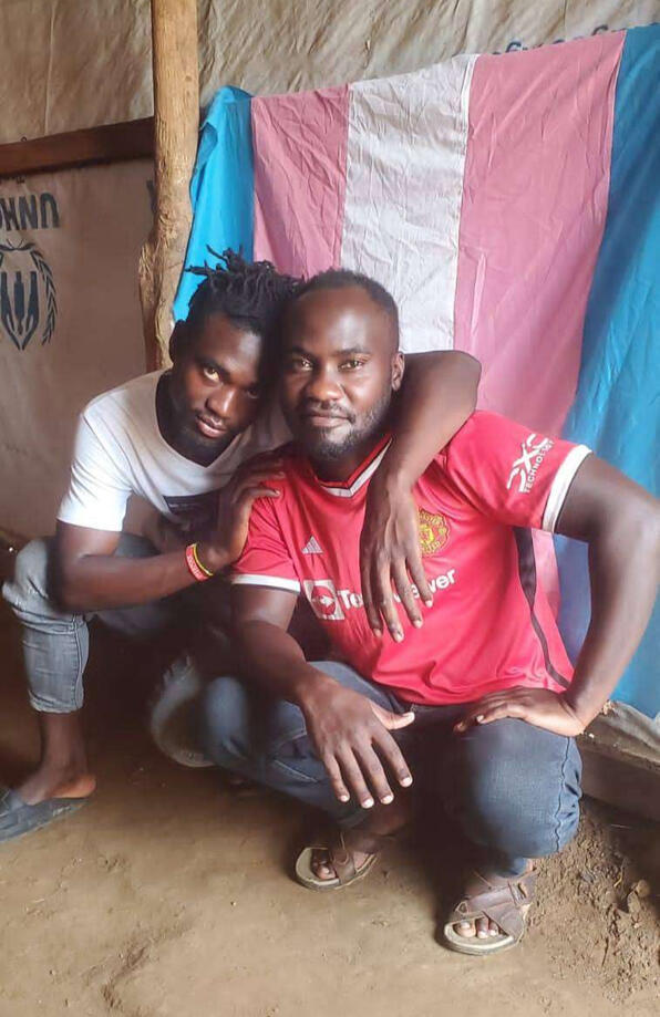 Magala (left) and Izzy (right)